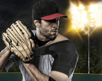 Breathable and ice pack sports shoulder pads (Option: Black)